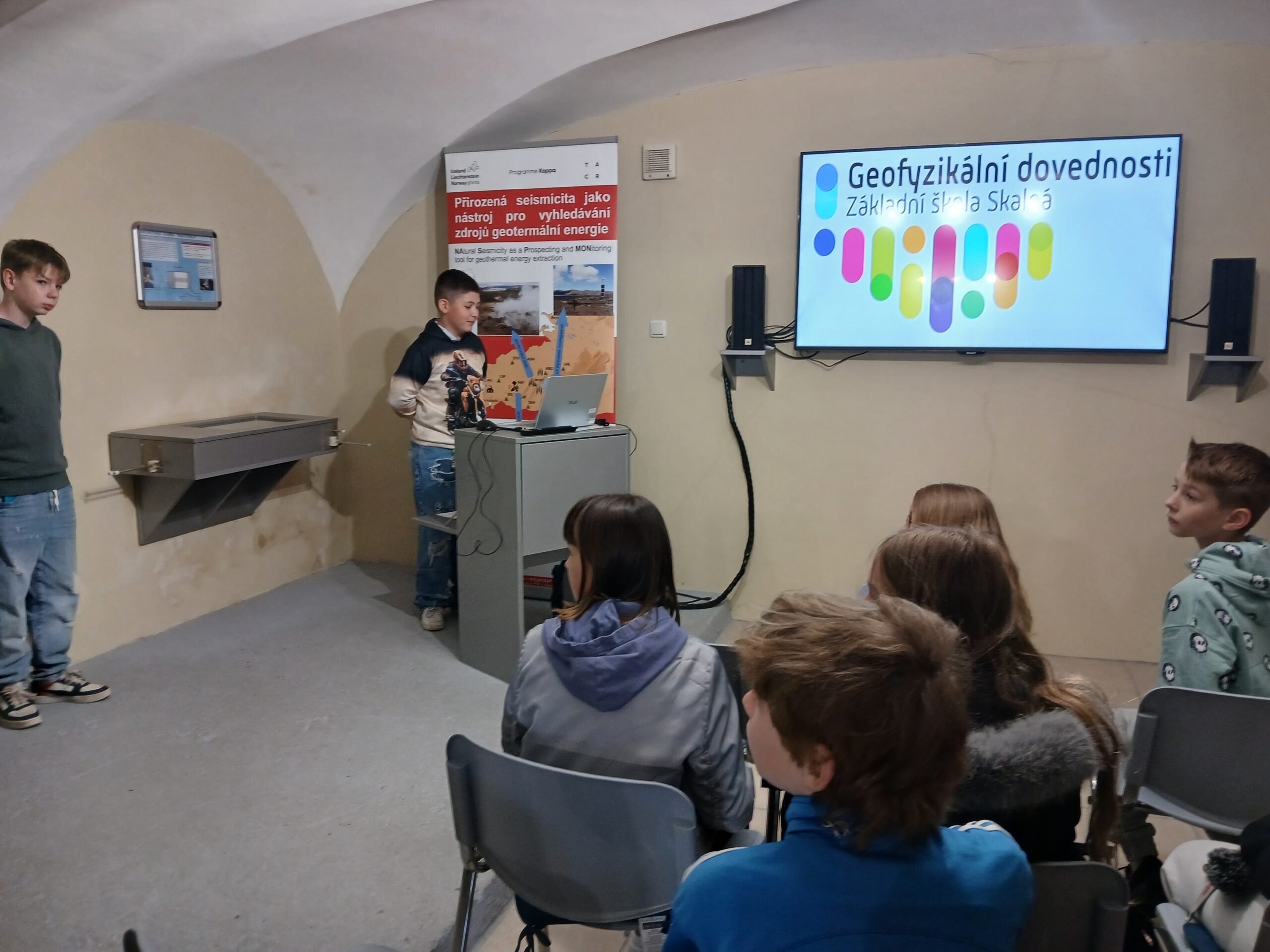 Ohlédnutí za Dnem Země v Geofyzikálním muzeu ve Skalné